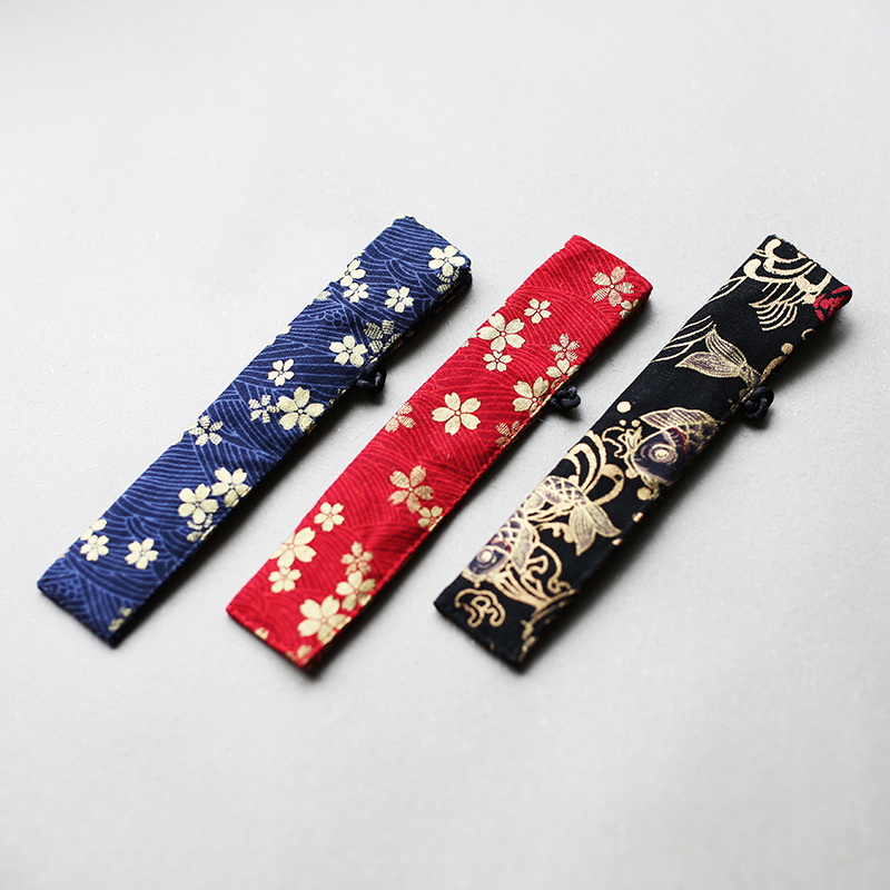 Art retro ancient Chinese New Year gift single pen with containing pen bag pen cap protective sleeve 16cm