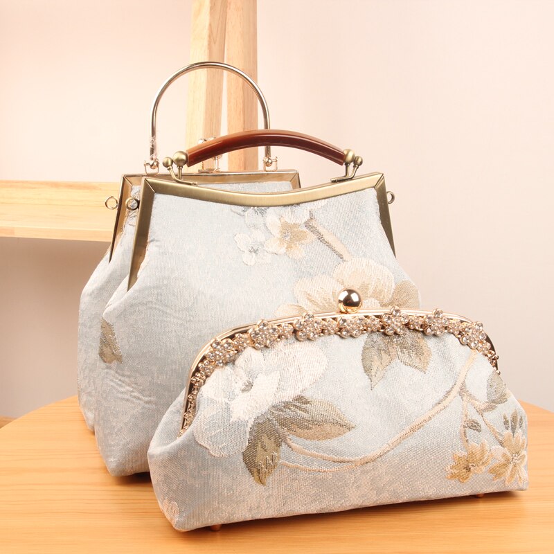 Milk Bubble Machine Time Handmade DIY Fresh Elegant Light Blue Base Hibiscus Flowers Lipstick Gold Bag DIY Material Bag Includes Chain Subs