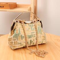 Handmade DIY suit cut-free iron-free stone pattern 18 month tooth short mouth gold material bag to pass the time
