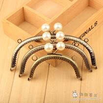 Fabric DIY accessories 12 5cm16 5cm bronze bead embossed lace curved gold to send drawings
