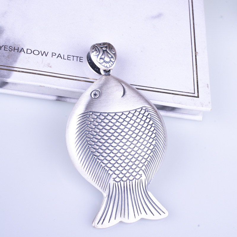 Foot Silver 999 Hollow Fish Shaped Sweater Necklace Pendant Pure Silver Necklace Pendant Silver Decorated Pendant Woman