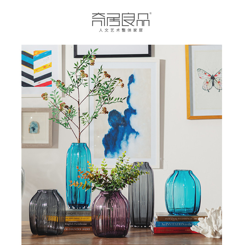 Chicu Liangpint modern minimalist transparent glass flower illustrator living-room furnishing Janiera tubby glass vase
