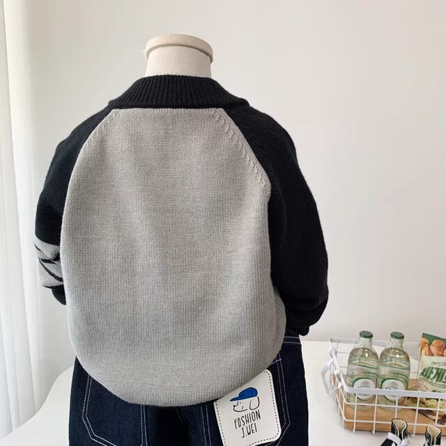 French-Style Boys' Knitted Cardigan, New Children's Spring and Autumn Sweater Jacket, Boys' Raglan Knit Top, Stylish and Versatile