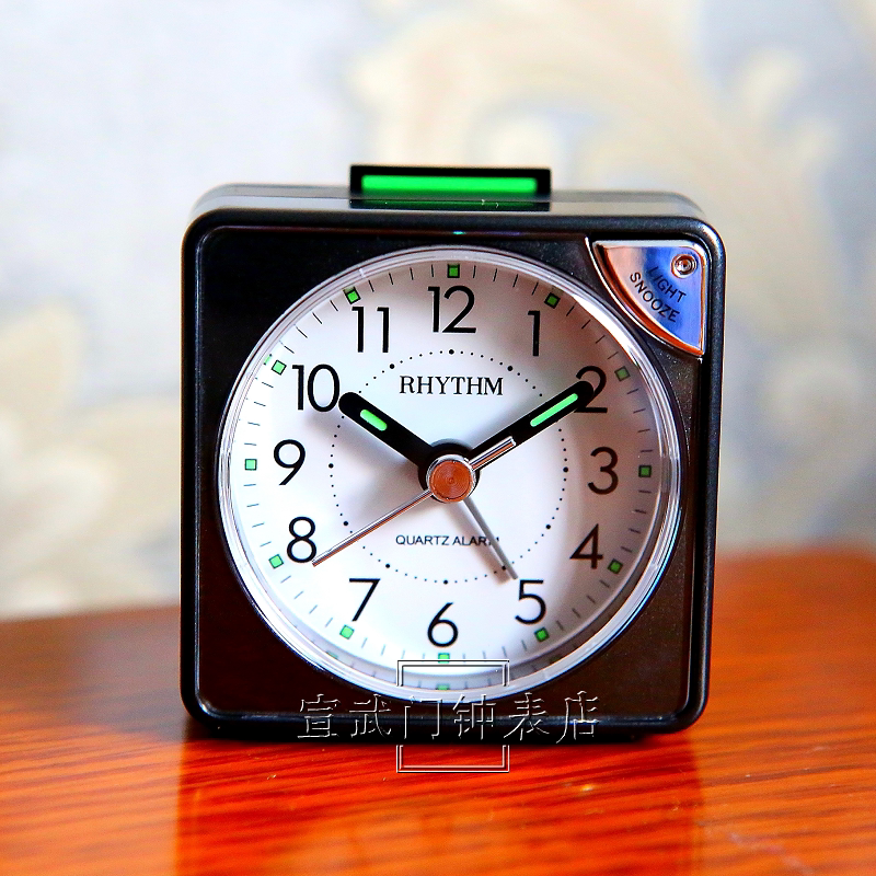 Lili watches and clocks RHYTHM Japan bulimia alarm clock with small portable small alarm clock CRE211 travel abroad light