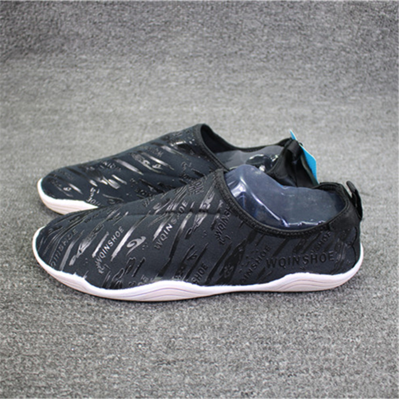 Foreign Trade Original Single Indoor Fitness Shoes Soft Bottom Male And Female Sports Yoga Shoes Barefoot Sticking Skin Training Shoes Swimming Shoes