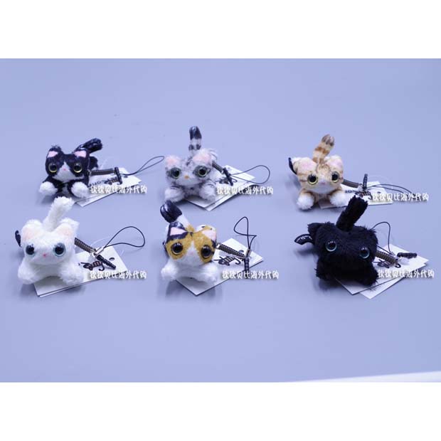 Spot Japan Procurement of small kitty anti-dust stopper plush key mobile phone Pendant Mini Doll Toy Paparazzi