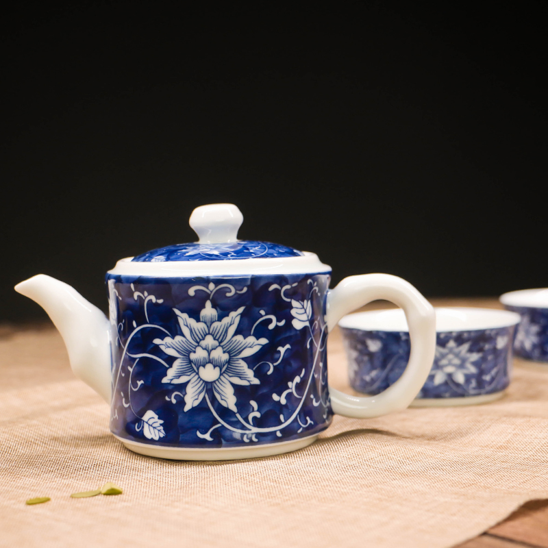 New Chinese tea guest line blue and white antique tea set set ceramic tea cup tea pot tea room living room decoration decoration