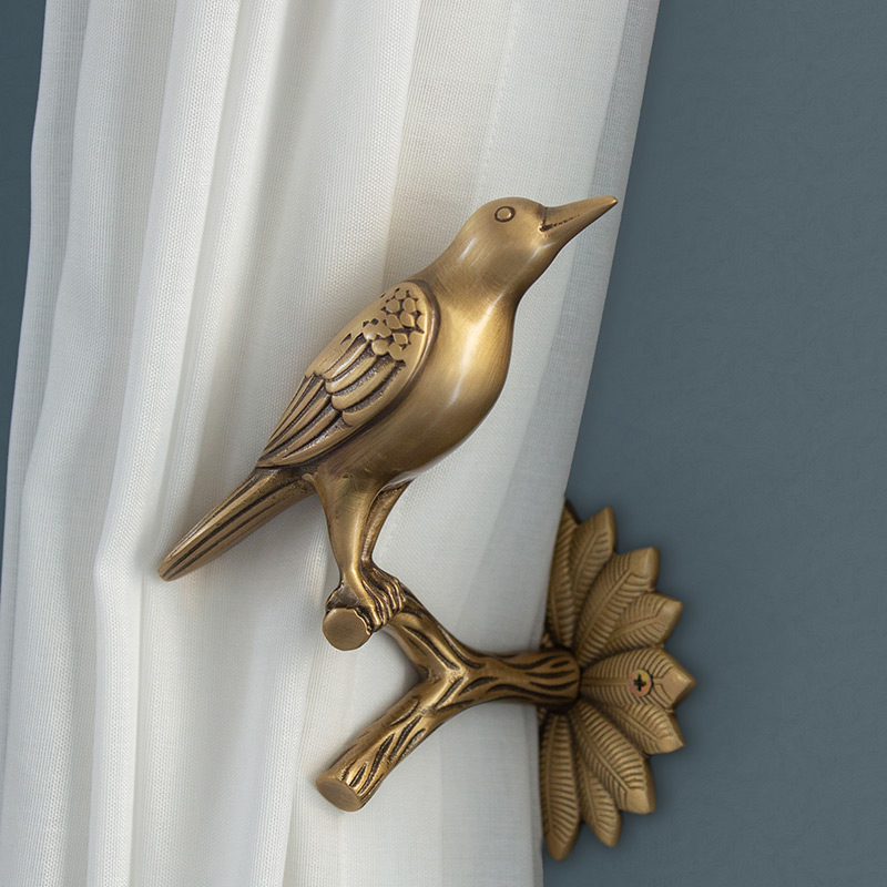 Harvest Lodge Indian Import Light Lavish Retro Brass Curtain Hook Individuality Creativity Little Bird Curtain Buttoned Curtain stalls