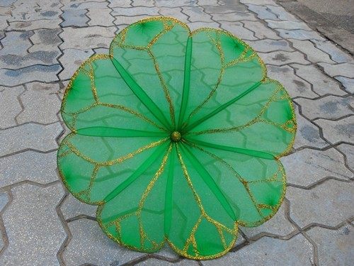 Customized extra large simulation lotus leaf Children's performance stage props Background decoration Finished Dongli flower