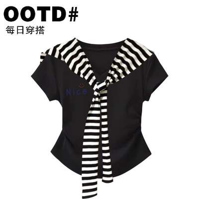 Children's shawl for 8 to 12 years old, V-neck top with a small chanel-style design, black and white striped shawl, short-sleeved, new summer style for girls