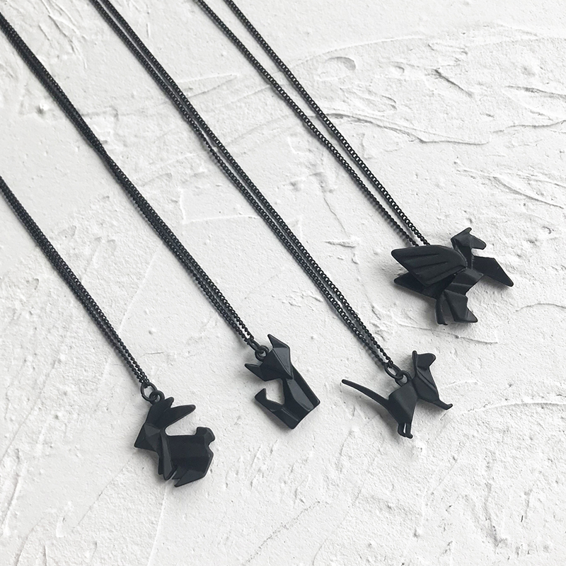 Belly Leather Paper Animal Necklace With Extreme Simplicity Tide Cool Neck Necklace Personality Neck Accessories Lock Bone Chain Ornament Gift M92