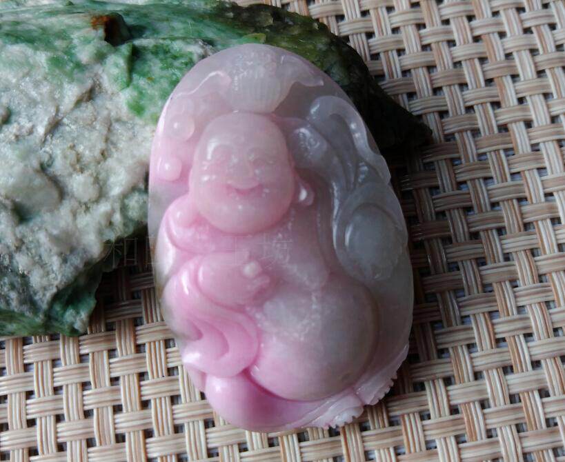 Nanyang Yuanyang Jade Mountain Jade Mountain Jade pendant unique jade pendant hibiscus red Guanyin Hung Kuanyin is lucky to be the head Millor Yupei