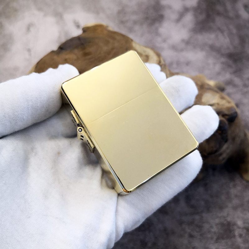 Hong Kong Sulo kerosene lighter ZORRO seal waterproof thickened 915S Heavy armor 220 gr pure copper machine custom-made