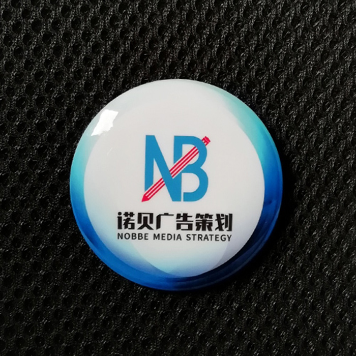 Company Metal Badge Customized chest brand custom small gift badge making Banks