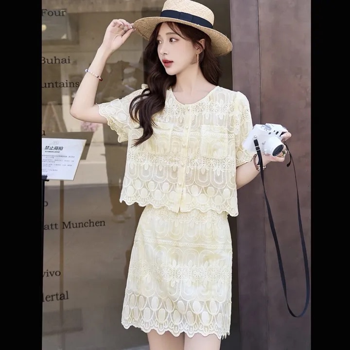 6.14 Huanhuan【Blacklist for Order Fulfillment】 D63 Stylish and Versatile Top Set H603
