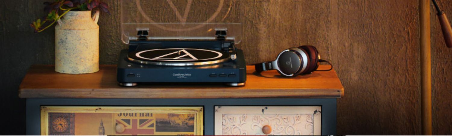 máy nghe nhạc đĩa than mini Audio Technica / Iron Triangle AT-LP60BT Máy ghi âm vinyl Máy ghi âm ghi âm Bluetooth - Máy hát mâm đĩa than technics