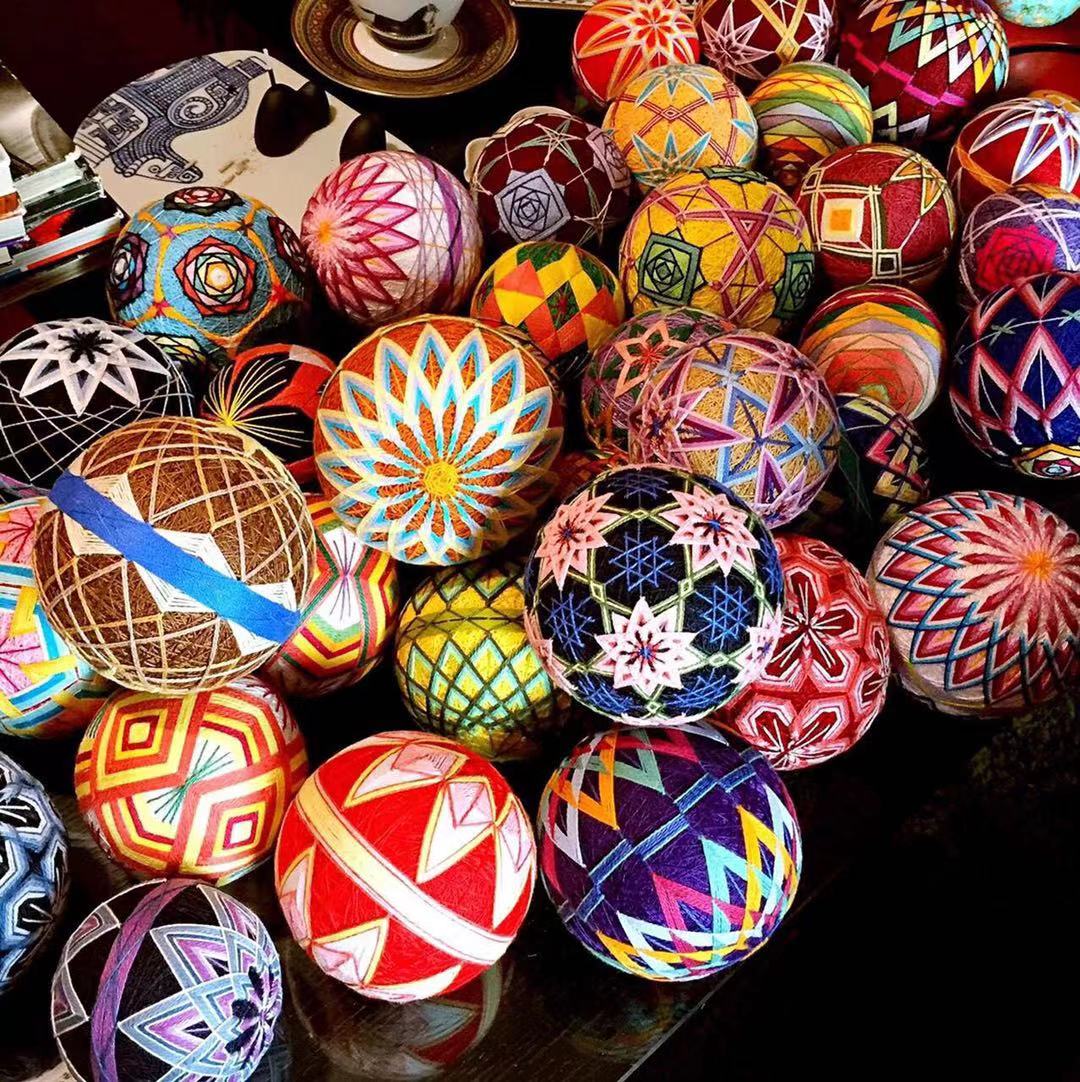 Hongyu Temari ball Cuju finished ball and wind hydrangea gift car pendant gift original diy handmade