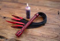 Nine-tailed small chilli Jiuwei Cat Loose Whip to teach the horse whip (subject to customization)