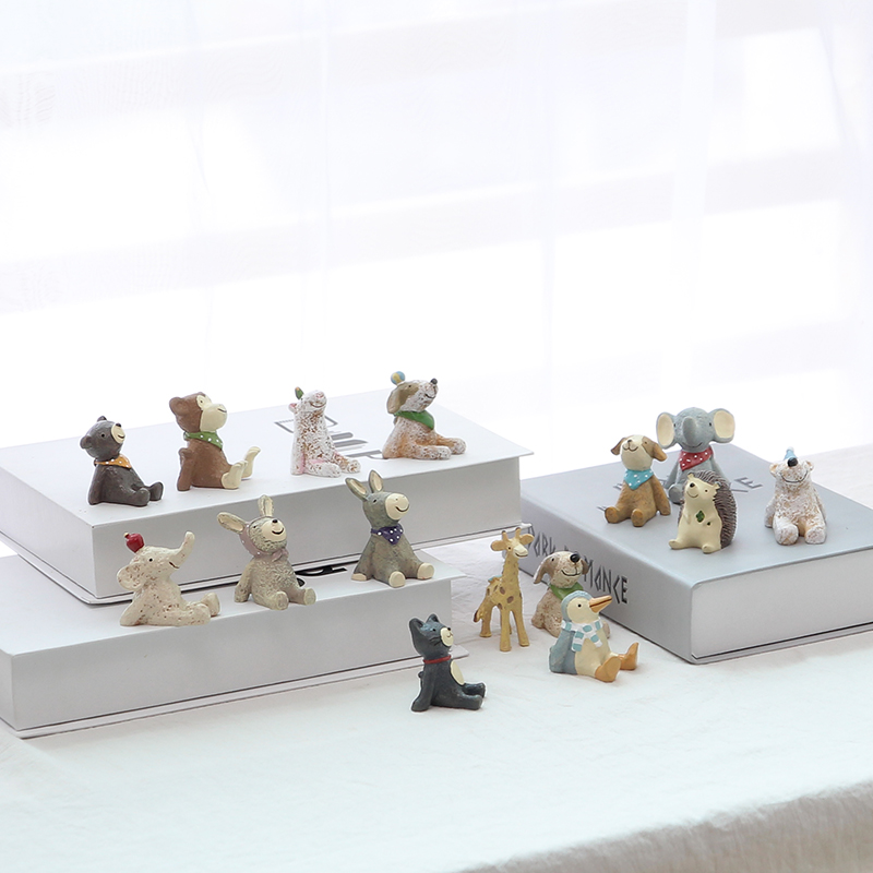 Zakka Creative Looking at the Small Animal Decoration Desktop Little Fittings Resin Resin Decoration