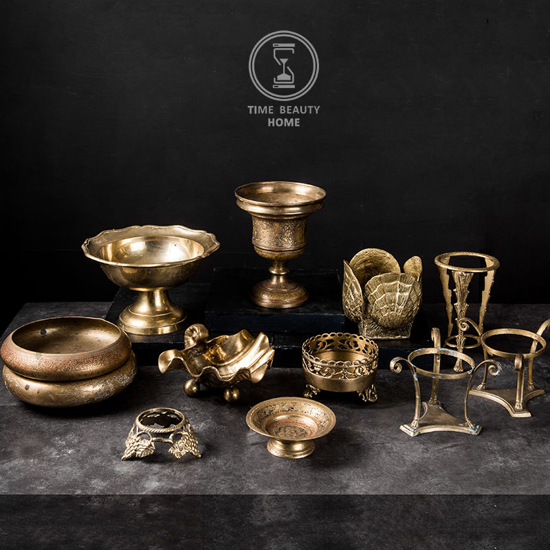 4 8 European and American group A retro brass old objects vintage ornaments home furnishings Western antique collection soft decoration