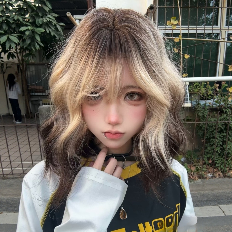 Siamese Cat Wig for Women, Short Hair, Subculture Paris Style, Black and Gold Gradient, Everyday Short Curly Hair, Wool Curls, Full Head Wig