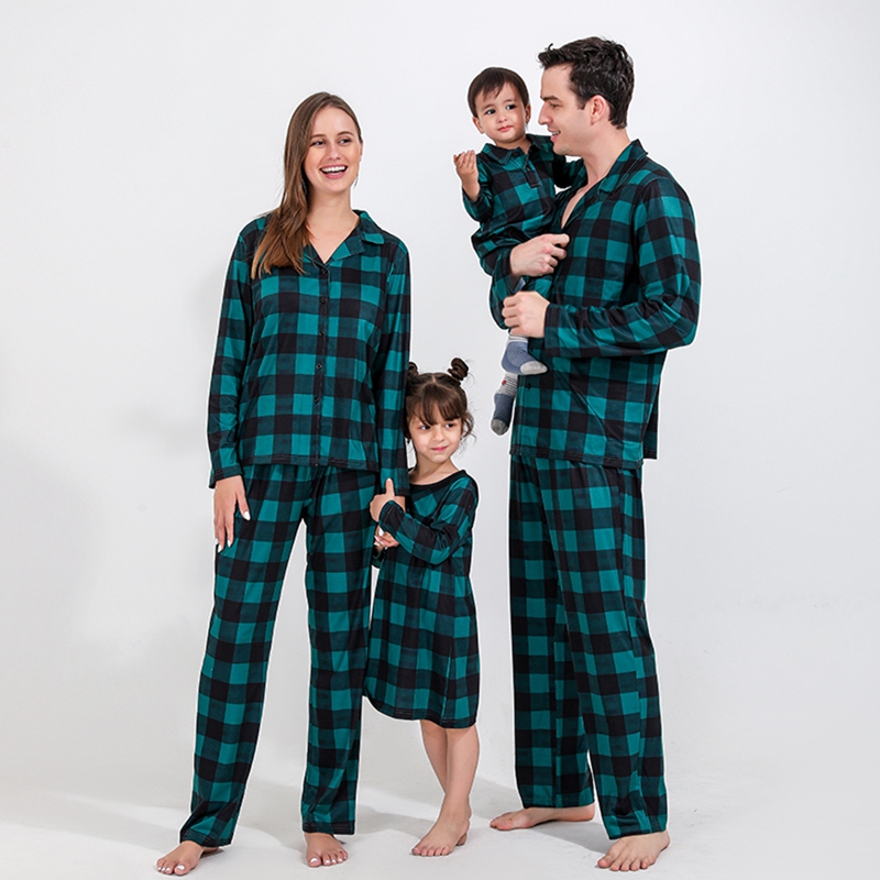 European and American Cross-Border Christmas Family Matching Outfits, Home Wear, Collared Shirts, Green Plaid Print Pajamas for a Family of Four European and American Cross-Border Christmas Family Matching Outfits, Home Wear, Collared Shirts, Green Plaid Print Pajamas for a Family of Four