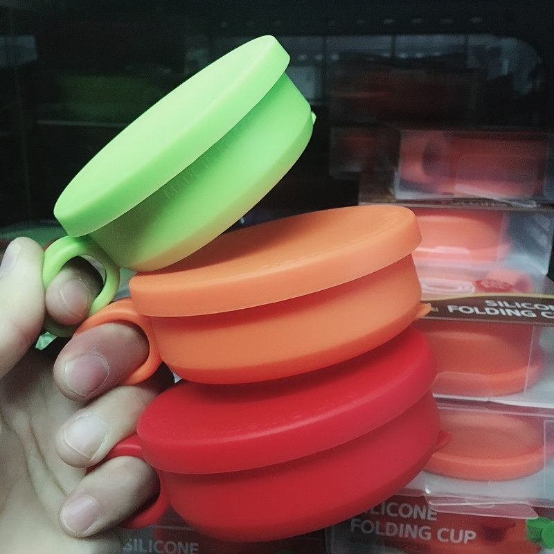 South Korea can be filled with boiling water folding tea cup telescopic travel silicone portable mug glass with covered adult children
