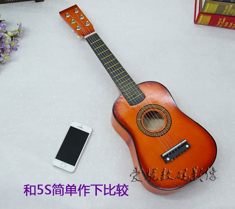 Trẻ em chụp ảnh đạo cụ cung cấp hình ảnh nền đồ chơi phòng thu mô hình guitar mô hình trang trí mới phim nhỏ trang trí cửa sổ - Đồ chơi nhạc cụ cho trẻ em cây đàn đồ chơi cho bé