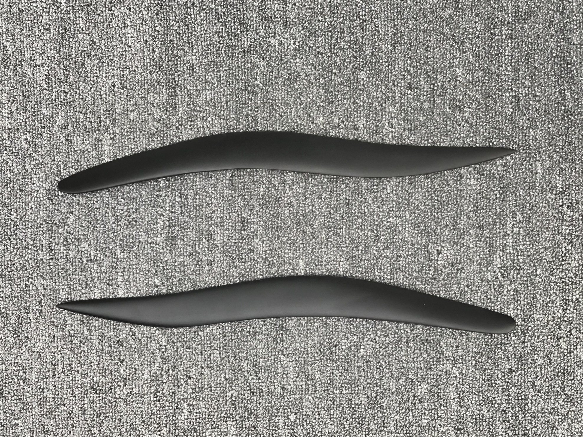 Suitable for Ling Chi IS250 IS300 resin light eyebrow J subsection FRP light eyebrow pair 06-12