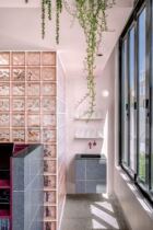 Crystal Wah glass brick powder cloud foggy grain market crystal Huajing Xuanguan Xuanguan