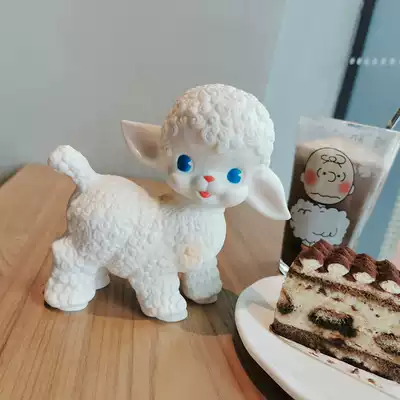 Japan Showa lamb doll rubber retro white girl heart ornaments shooting props children Girl birthday gifts