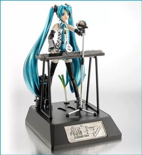 【】 Хацунэ Мику модель Bandai подвижная фигурка игрушка