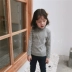Quần áo thu đông 2018 cho bé trai và bé gái Hàn Quốc mới mặc những mẫu cơ bản của áo sơ mi cổ cao áo thun dài tay
