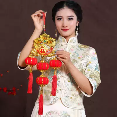 New Year's small lantern blessing character hanging goldfish hanging red lantern Spring Festival New Year kindergarten decorations venue layout