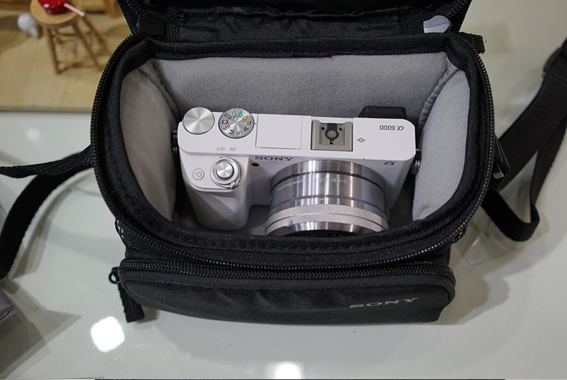 Túi đựng máy ảnh micro đơn gốc Sony Sony LCS-BDM cx440 5R 5T A6000 A6300 A5100 - Phụ kiện máy ảnh kỹ thuật số túi đựng tripod