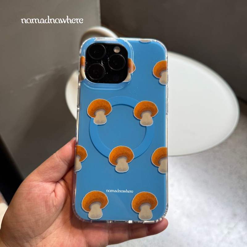 《Into Thin Air》Naku Golden Mushroom Illustration Hand-Drawn Style Cute Healing Imd Magnetic Phone Case
