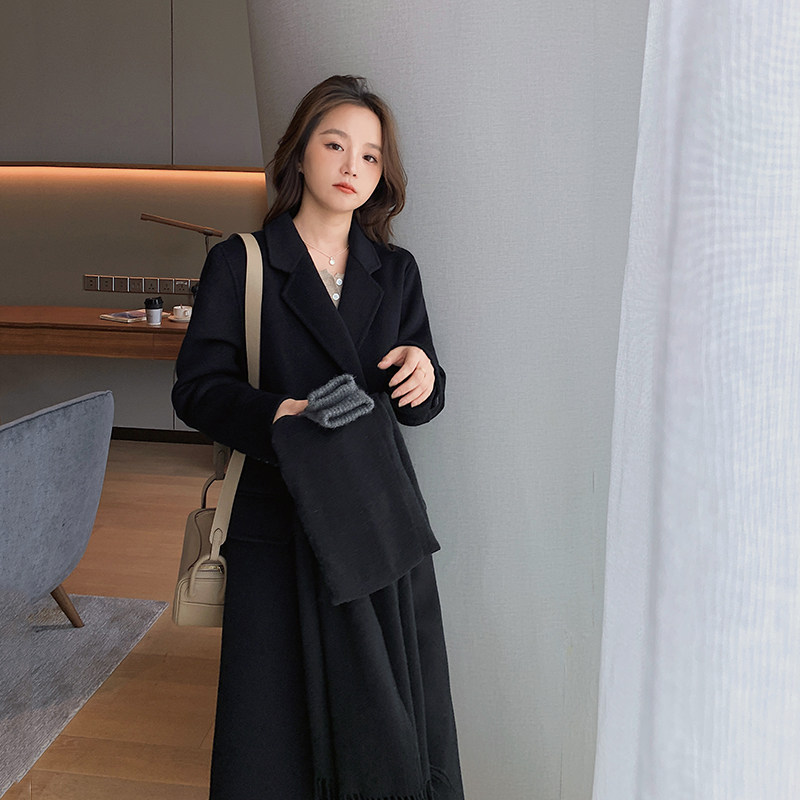 Black bifacial cashmere dresses with a long version of the wool suit What to do with the fur coats 2021 The autumn and winter new