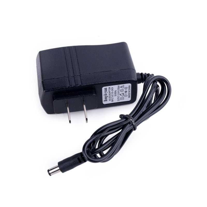 8 4V lithium battery pack charger 8 4v1a lithium battery charger DC5521 35135 port