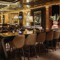 Modern simple solid wood color color fabric KTV backrest high chair American creative bar stool personality bar front bench chair