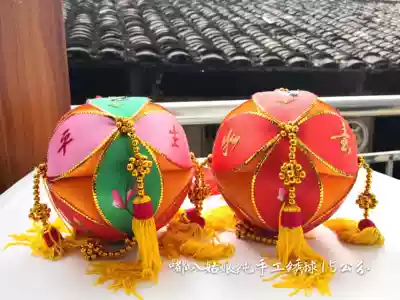 Daba GIRL 100% handmade hydrangea 12CM 15cm Use of various gifts in Jiuzhou Ancient Town, Jingxi City, Guangxi