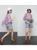 Huanxing 22 Осень модная световая леопардовая леопардовая блузка Airfare Small Design Fashion Printing Castle E33441