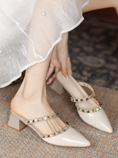 Muller High Heels, spitzer Zehenbereich, dicker Absatz, Zehen-Zehen-Schlepp, mittlerer Absatz, nackte Nieten, Rock, Halbpantoffeln für Damen