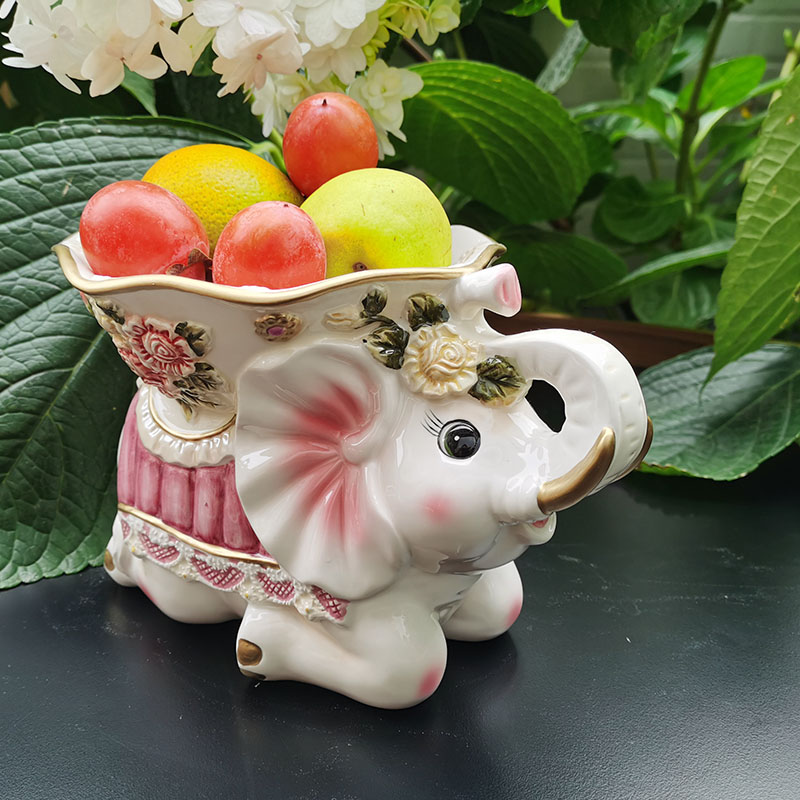 Ceramic Cute Elephant Fruit Tray Tea Table Elephant Fruit tray Decorative Pendulum Decorated With Keys Count Hearts Pan Korean Style Home Dishes