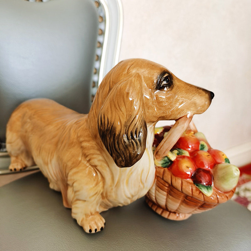 Ceramic Sausage Dog Pendulum with Animal Furnishing Tea Table TV Cabinet Wine Cabinet Bookcase Bookcase for a Decorative Shoveling Officer's Love