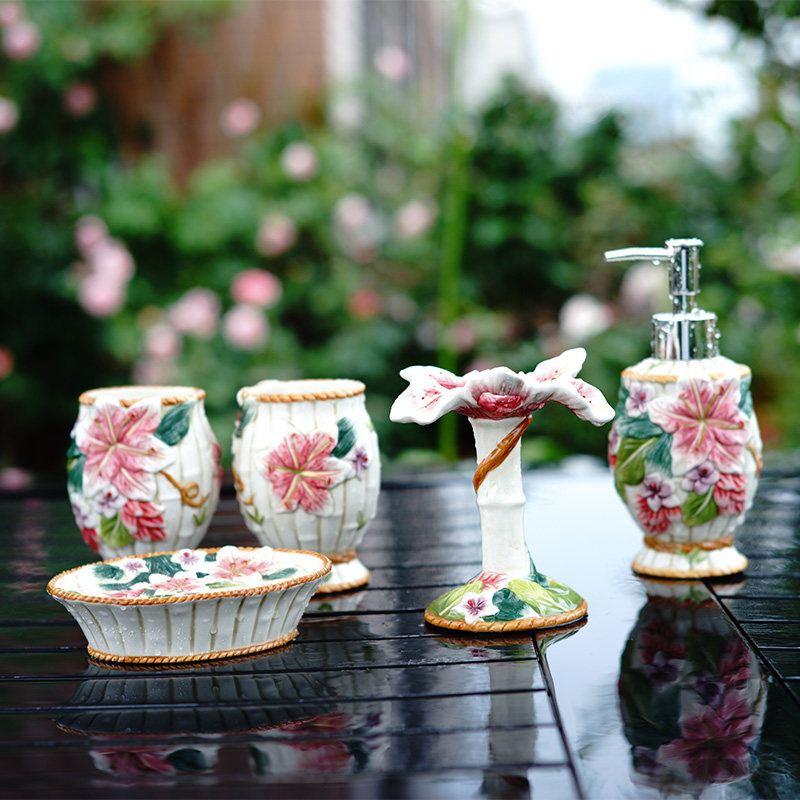 Ceramic Bathroom 5 Pieces Lilies Lilies Bath Bathrooms Clean Sets Makeup Room Toiletries Toiletry Items Wash bath cleaning appliances