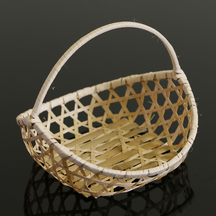 Hand-held pure hand-woven hand basket Bamboo basket vegetable basket Bamboo sieve Ditan diamond hand-woven basket boutique weaving