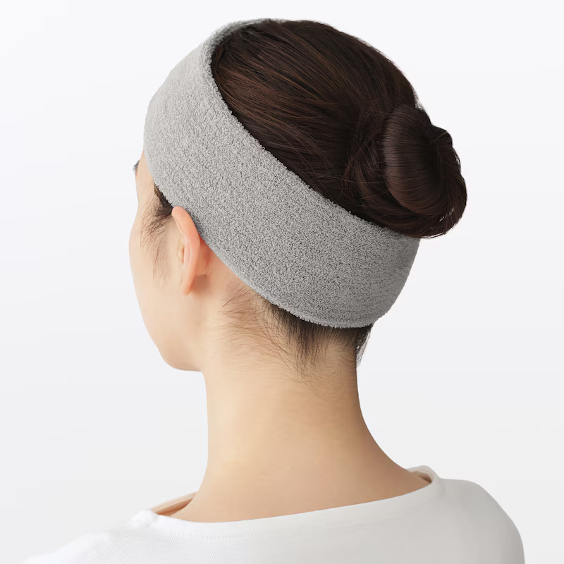 Free Shipping Japan Muji Hair Band for Bathing, Washing Face, Applying Makeup, Applying Face Masks, Celebrity Style Free Shipping Japan Muji Hair Band for Bathing, Washing Face, Applying Makeup, Applying Face Masks, Celebrity Style