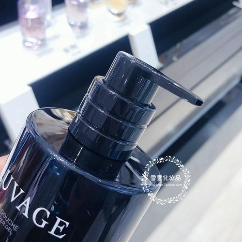Dior, освежающий увлажняющий гель для душа, 250 мл, 27 года