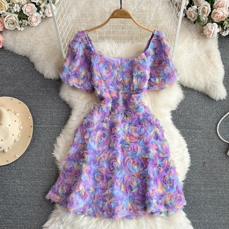 High-End, Light Luxury, Elegant Puff Short-Sleeve Dress with Three-Dimensional Rose Flowers, Waist-Cinching, Slimming, A-Line Dress for Petite Figures, Summer