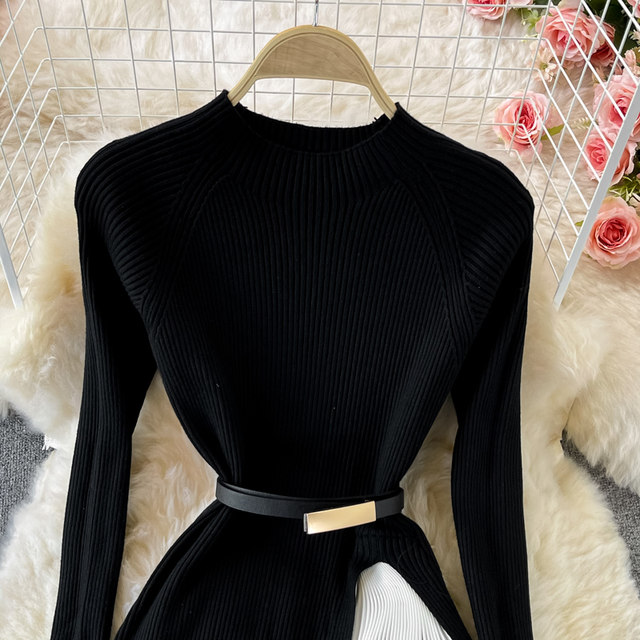 Temperament celebrity black long-sleeved fake two-piece knitted pleated dress 2021 autumn and winter elegant big swing long skirt